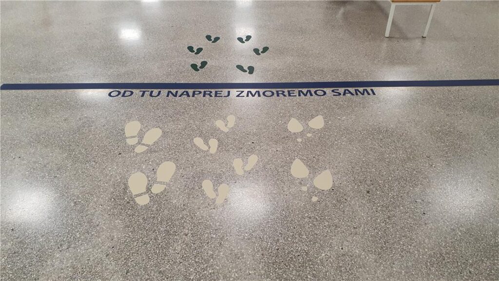 Nalepke in samolepilne folije